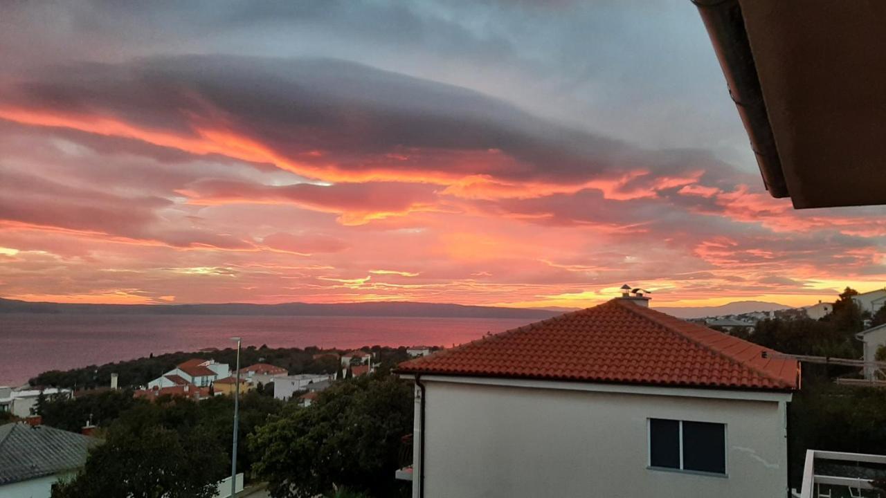 Ferienwohnung Nina Seaview Novi Vinodolski Exterior foto